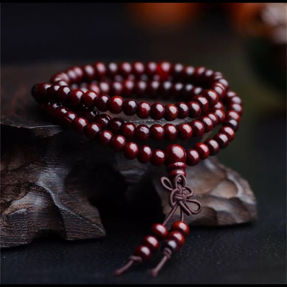 Jewelry - Sandalwood Wrist Prayer Beads
